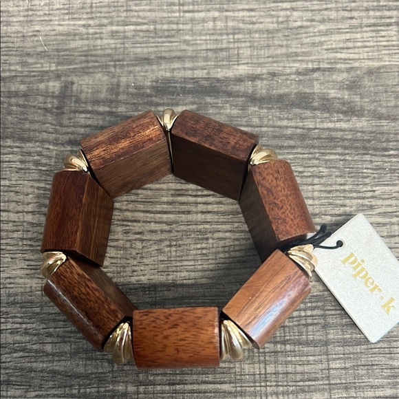 Piper K | Wooden Bracelet w/ Gold Accents ✨ - Picture 9 of 9